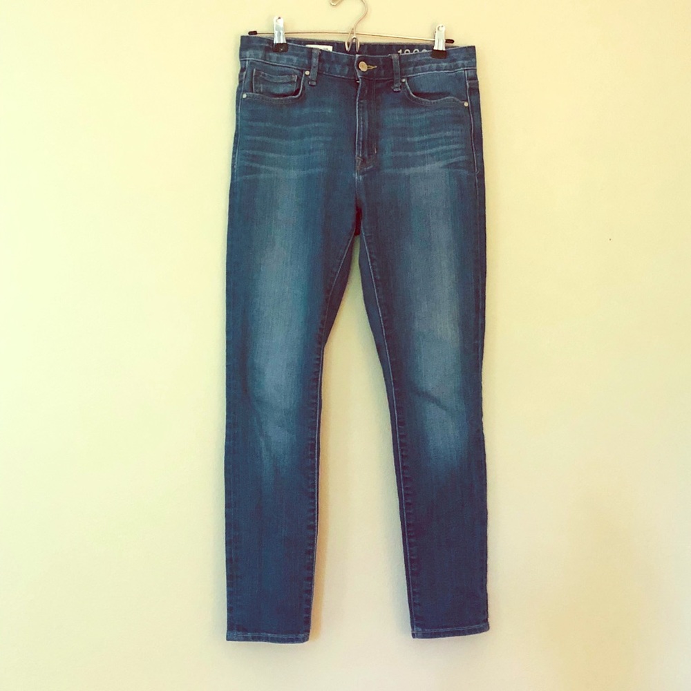 GAP high rise cigarette Jean